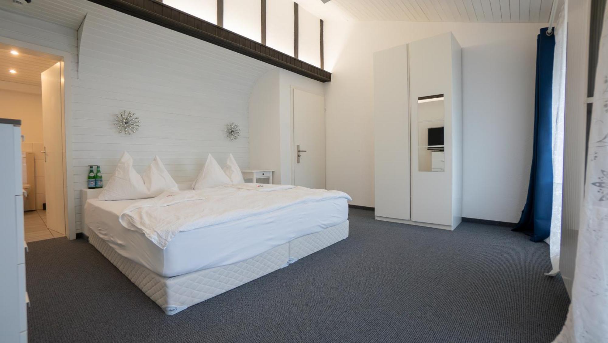 Hotel & Restaurant Roessli Stansstad Kültér fotó